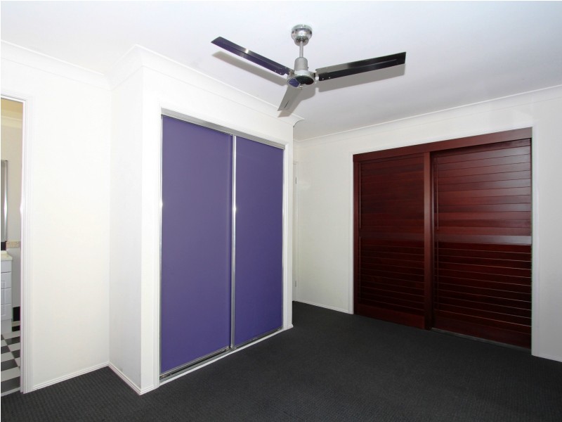 24-26 Silvereye Crescent, Greenbank QLD 4124