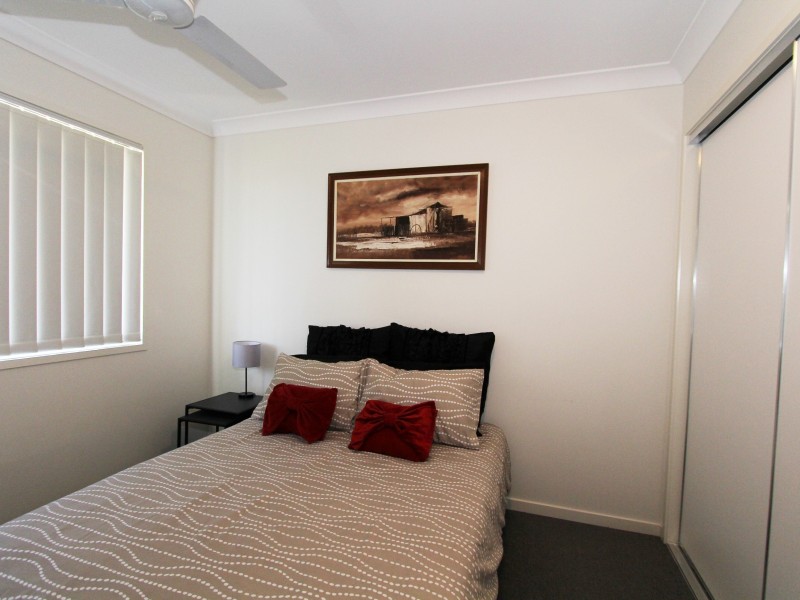 2/12 Tawney Street, Lowood QLD 4311