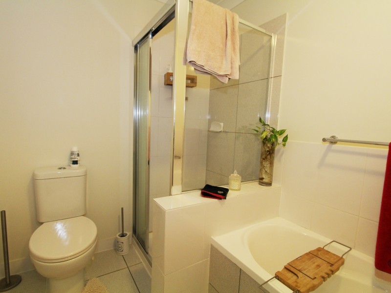 2/12 Tawney Street, Lowood QLD 4311