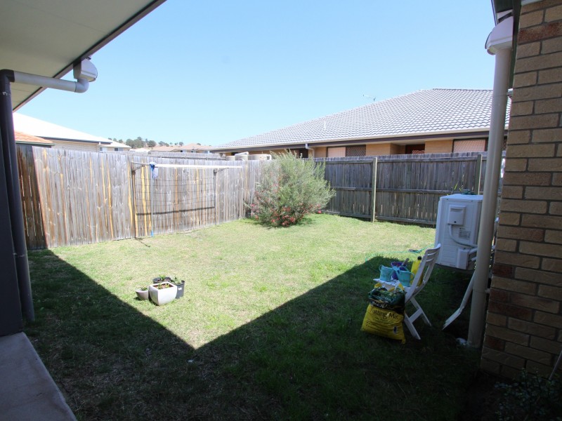 2/12 Tawney Street, Lowood QLD 4311