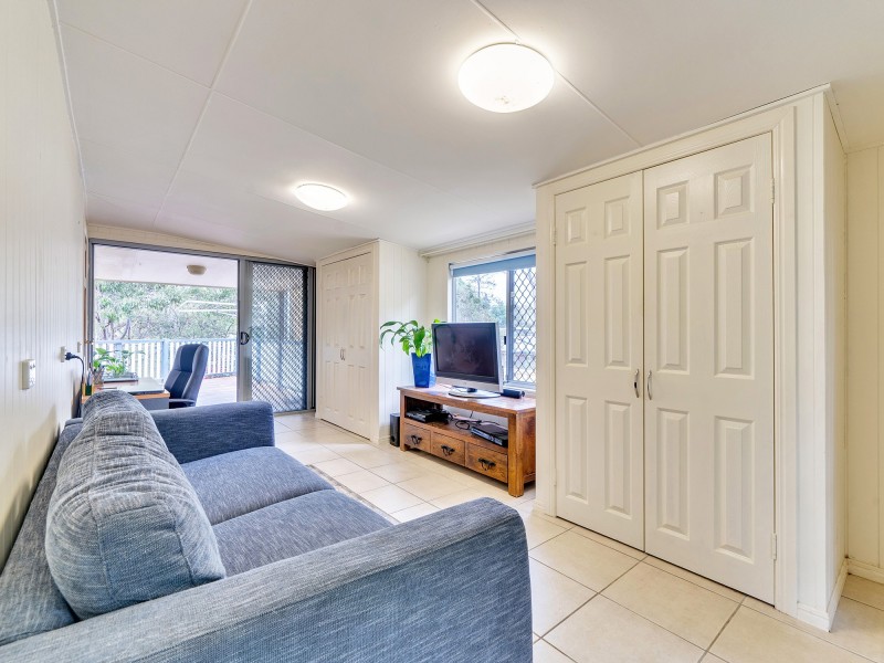 9 RONALD STREET, Bundamba QLD 4304