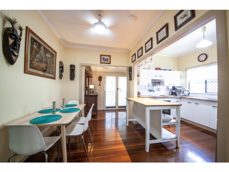 12 RICHARDS STREET, North Ipswich QLD 4305