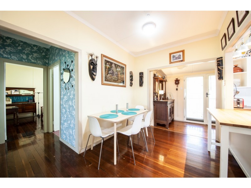 12 RICHARDS STREET, North Ipswich QLD 4305