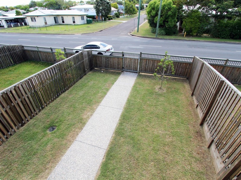 12 Napier Circuit, Silkstone QLD 4304