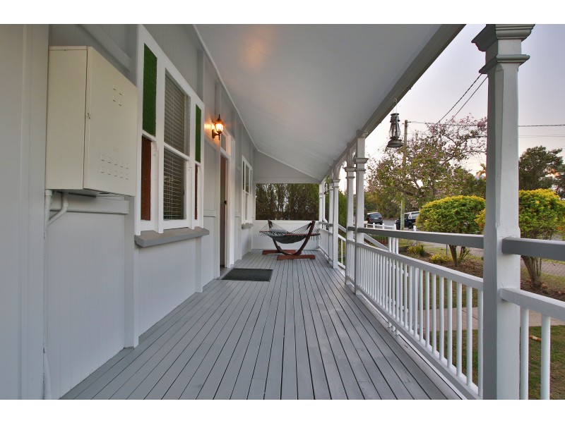 24 Pine Mountain Road, North Ipswich QLD 4305