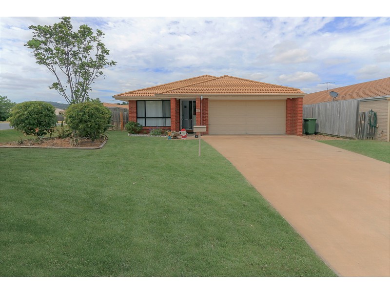10 Spoonbill Court, Lowood QLD 4311