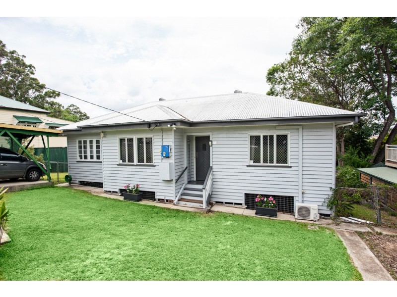 51 WOODEND ROAD, Woodend QLD 4305
