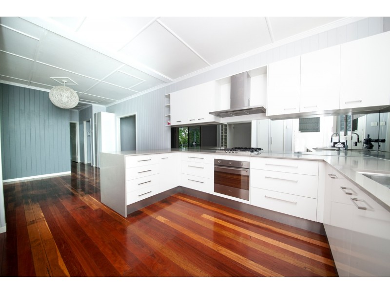 51 WOODEND ROAD, Woodend QLD 4305