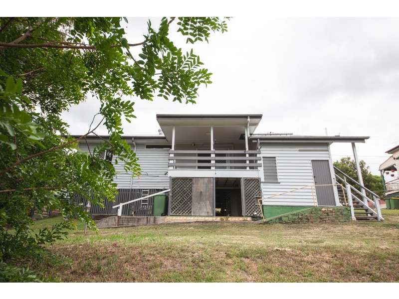 51 WOODEND ROAD, Woodend QLD 4305