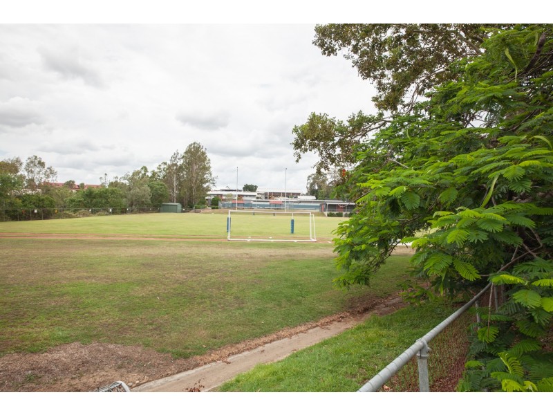 51 WOODEND ROAD, Woodend QLD 4305