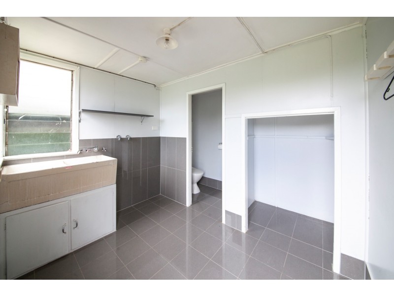 51 WOODEND ROAD, Woodend QLD 4305