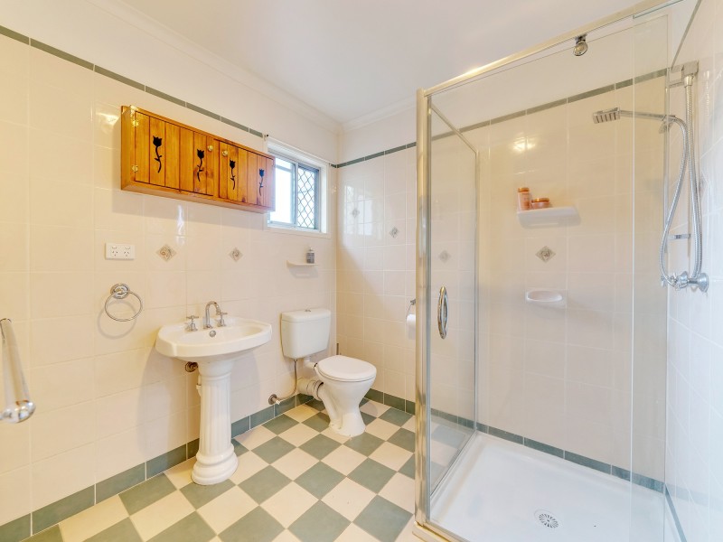 9 Ronald Street, Bundamba QLD 4304