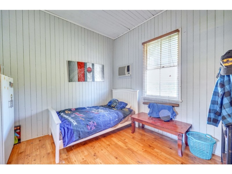 16 Newtown Street, East Ipswich QLD 4305