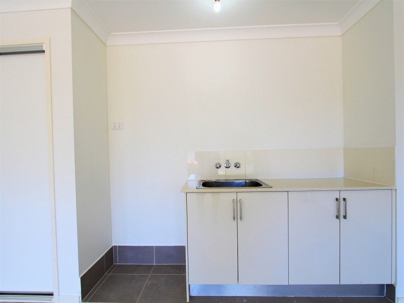 79 Jane Street, Leichhardt QLD 4305