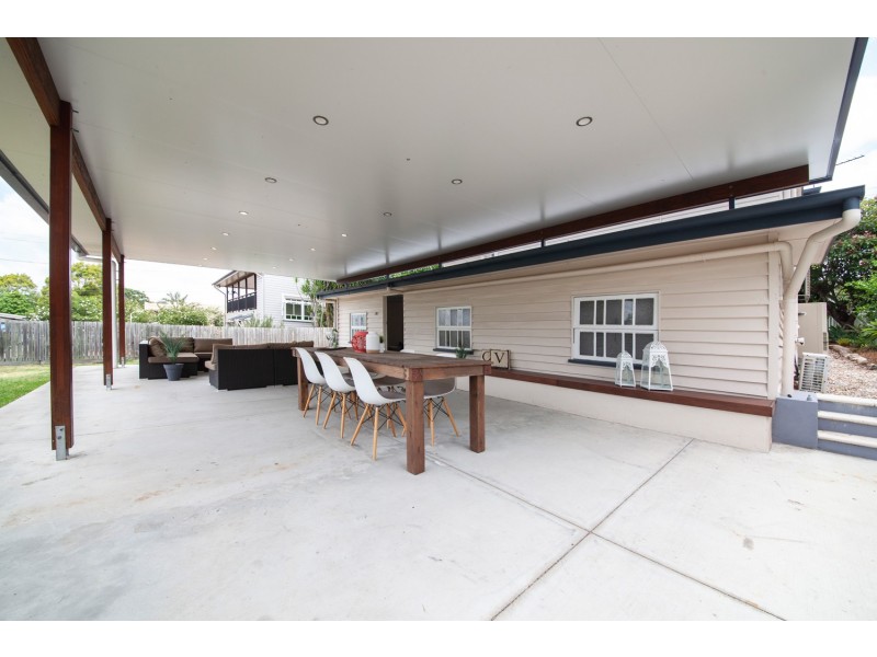 64 Whitehill Road, Eastern Heights QLD 4305