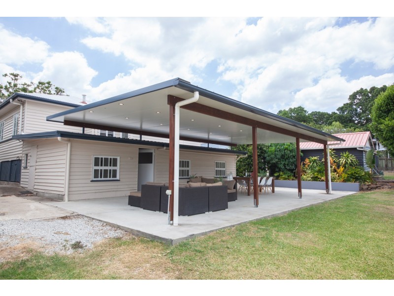 64 Whitehill Road, Eastern Heights QLD 4305