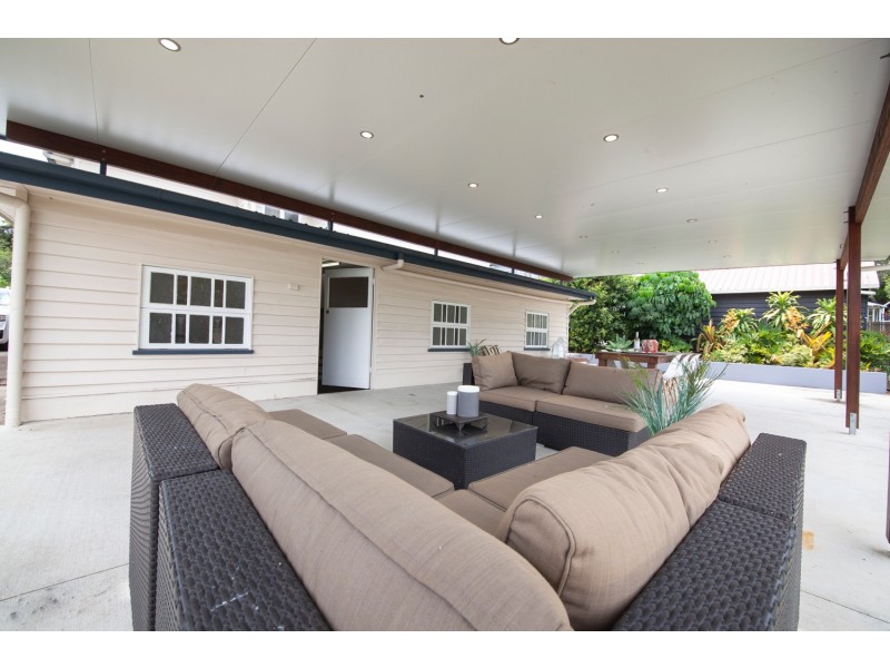 64 Whitehill Road, Eastern Heights QLD 4305