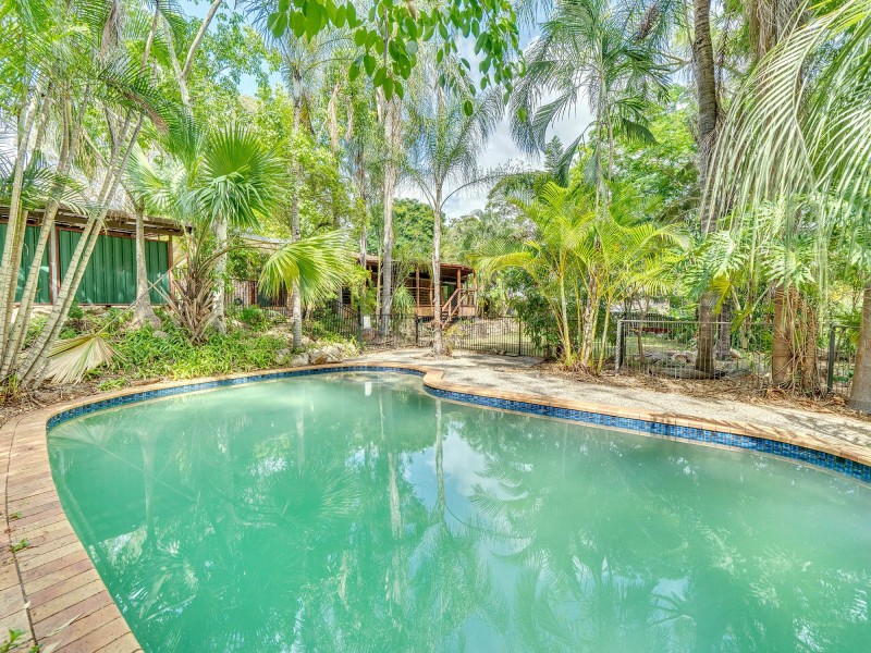 9 JANELLE STREET, Bellbird Park QLD 4300