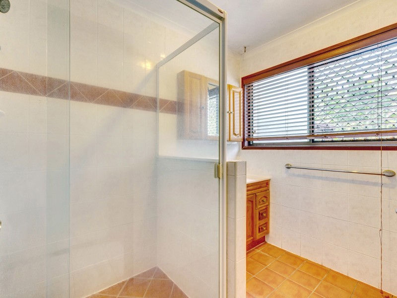 9 JANELLE STREET, Bellbird Park QLD 4300