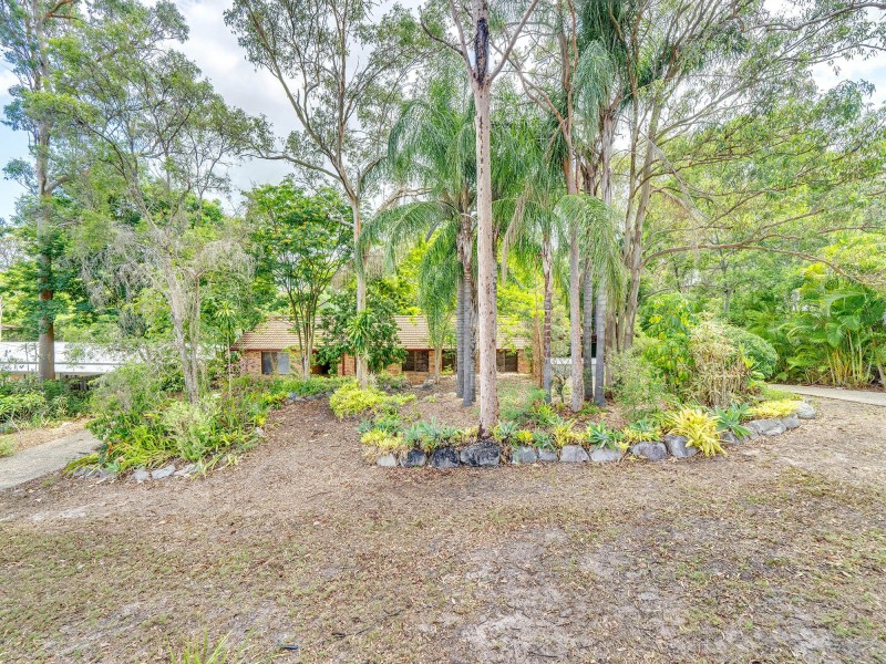 9 JANELLE STREET, Bellbird Park QLD 4300