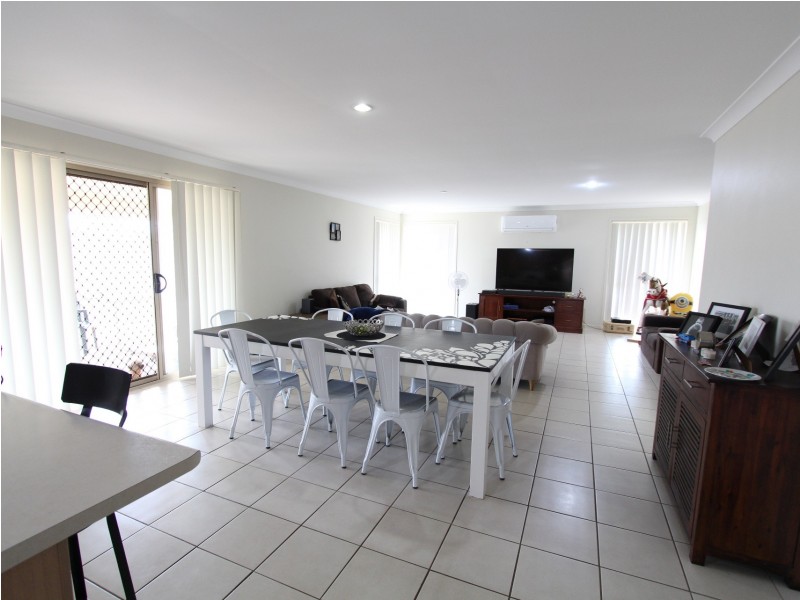 4 Dior Place, Wulkuraka QLD 4305
