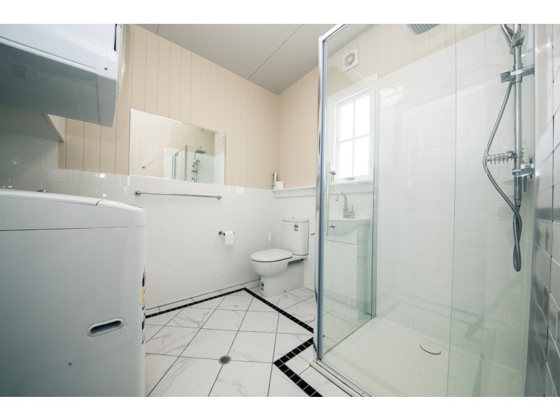 30 PARK STREET, Ipswich QLD 4305