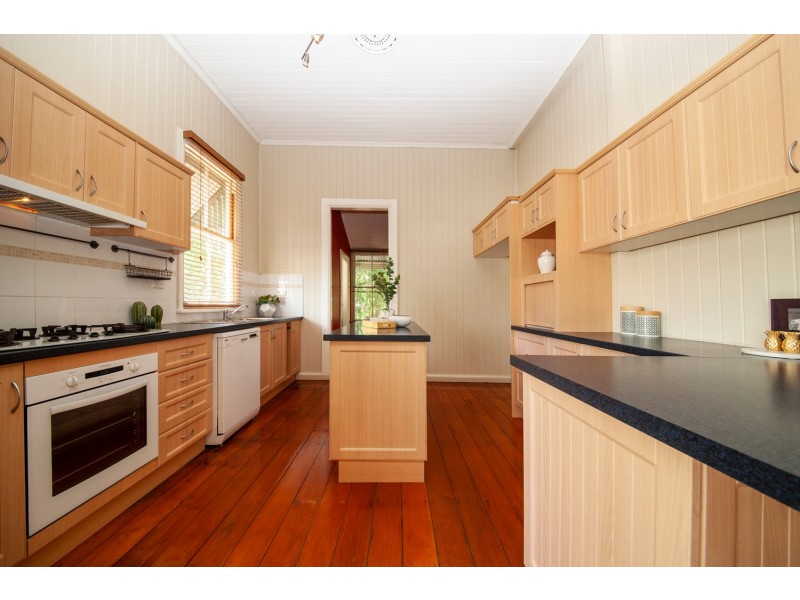 1 WOODEND ROAD, Sadliers Crossing QLD 4305