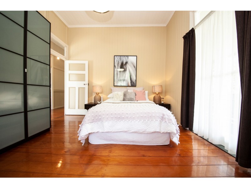 1 WOODEND ROAD, Sadliers Crossing QLD 4305
