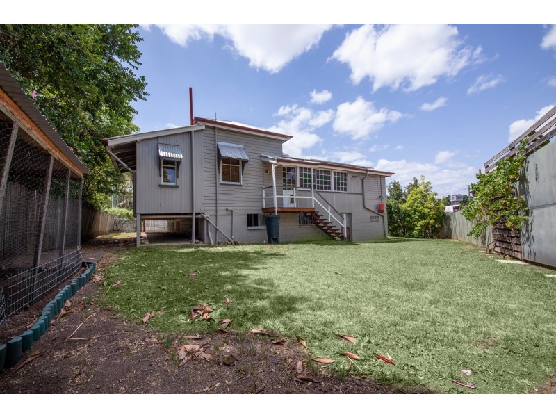 1 WOODEND ROAD, Sadliers Crossing QLD 4305