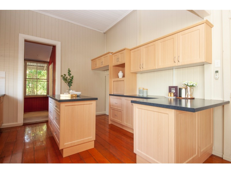 1 WOODEND ROAD, Sadliers Crossing QLD 4305