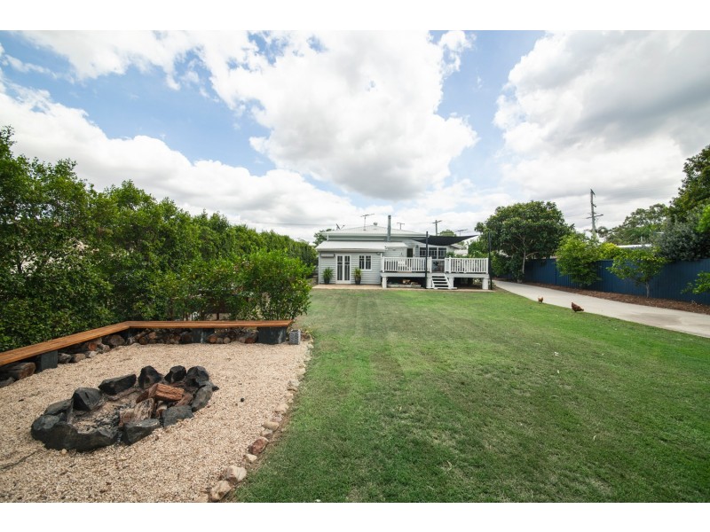 4 BOURKE STREET, Brassall QLD 4305