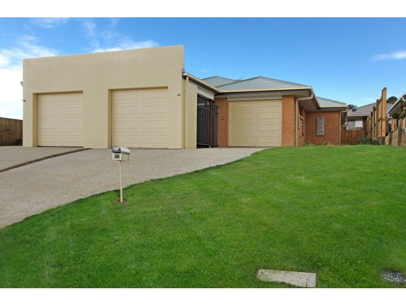 2/37 Tawney Street, Lowood QLD 4311