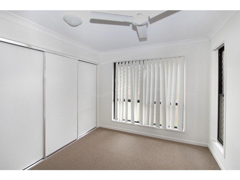 2/37 Tawney Street, Lowood QLD 4311