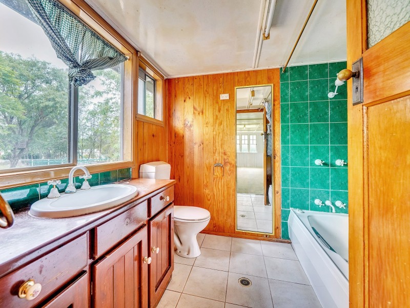 20 ELM ROAD, Walloon QLD 4306