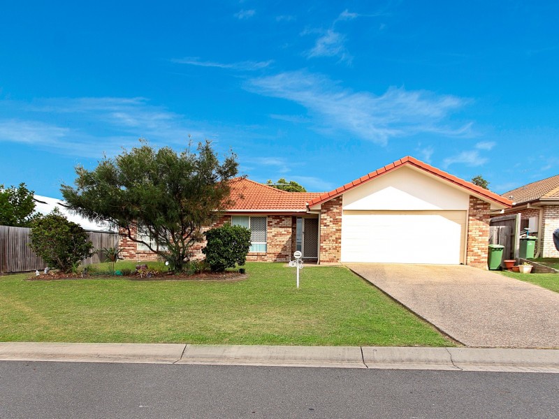 3 Spoonbill Court, Lowood QLD 4311