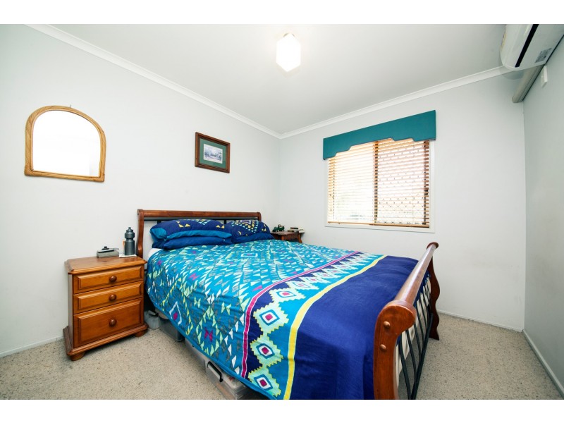 4A THERESE COURT, Flinders View QLD 4305