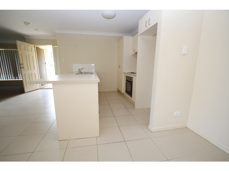 17 Chanel Court, Wulkuraka QLD 4305