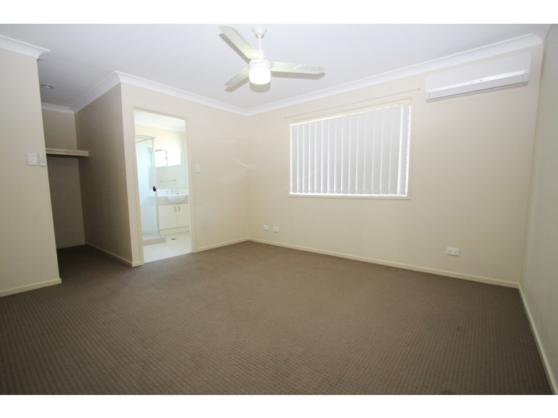 17 Chanel Court, Wulkuraka QLD 4305