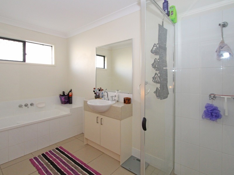 32 Drysdale Place, Brassall QLD 4305