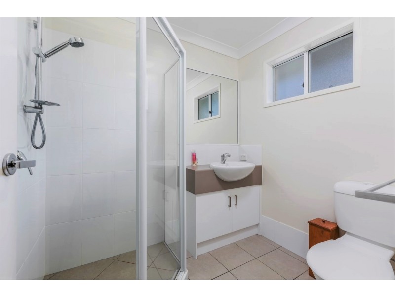 1/13A POMMER STREET, Brassall QLD 4305