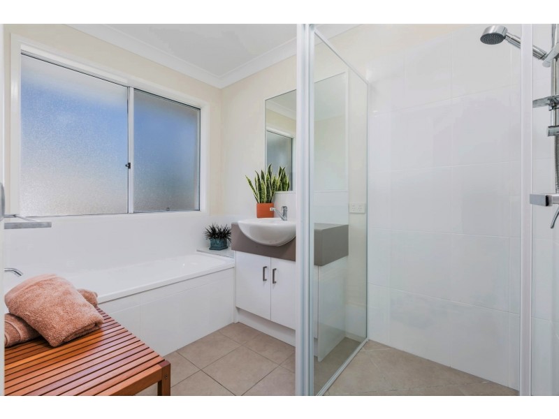 1/13A POMMER STREET, Brassall QLD 4305