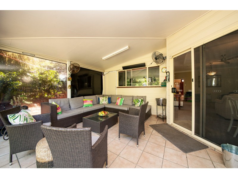 6 ELIZABETH STREET, Woodend QLD 4305