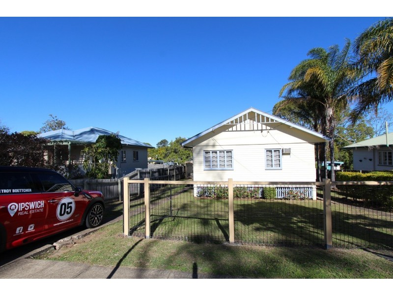 7 SAMFORD ROAD, Leichhardt QLD 4305