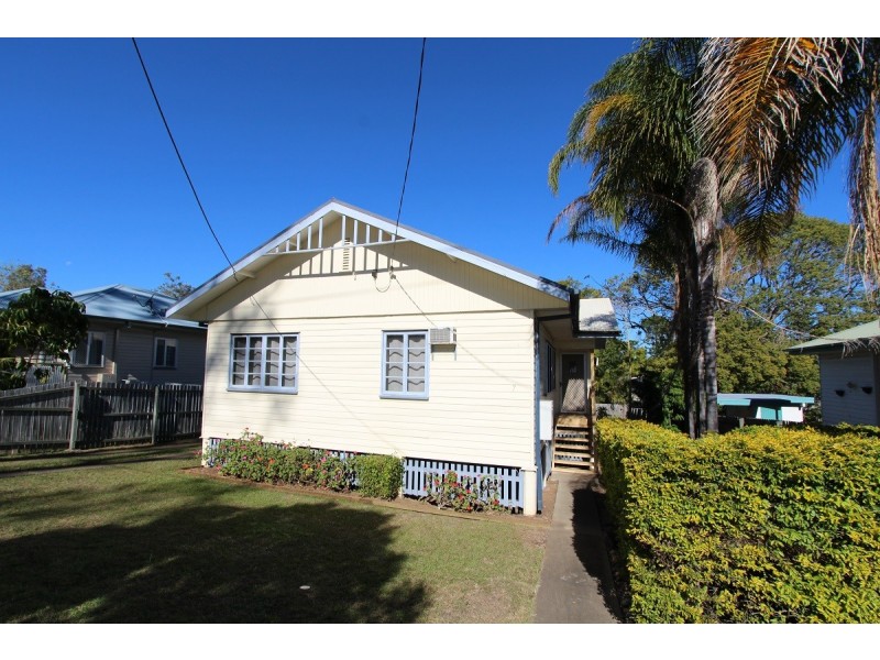 7 SAMFORD ROAD, Leichhardt QLD 4305