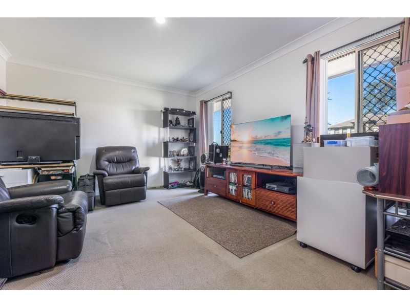 1 SHAMROCK COURT, Chuwar QLD 4306