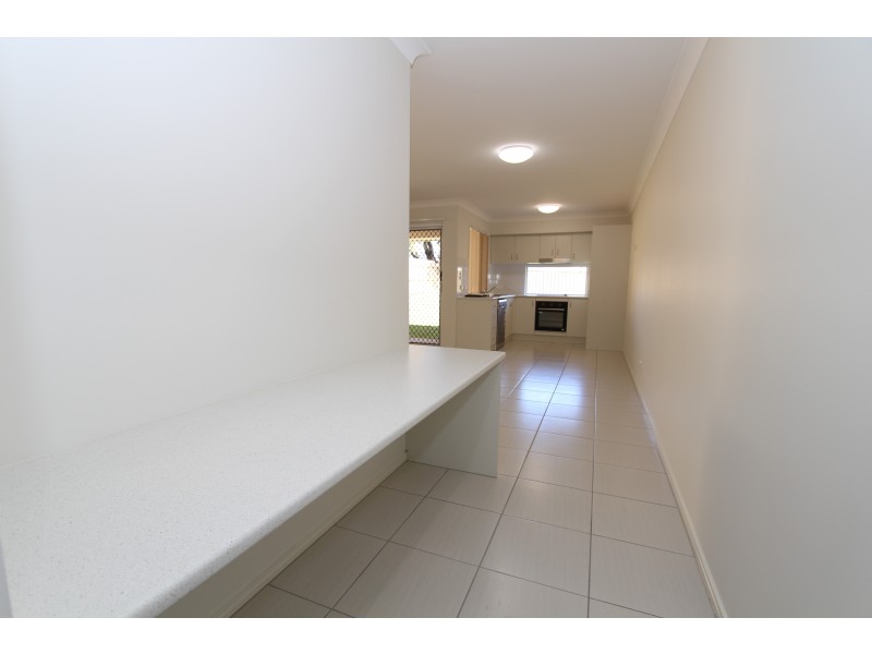 1/30 Marginson st Leichhardt, Leichhardt QLD 4305