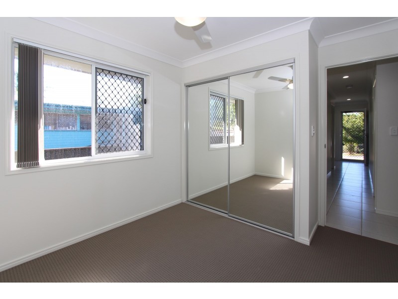 2/30 Marginson Street, Leichhardt QLD 4305