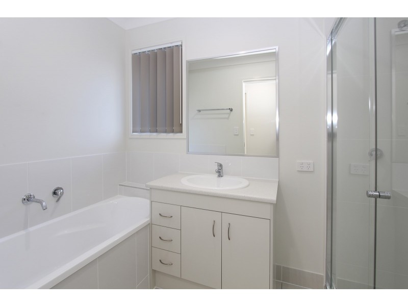 2/30 Marginson Street, Leichhardt QLD 4305