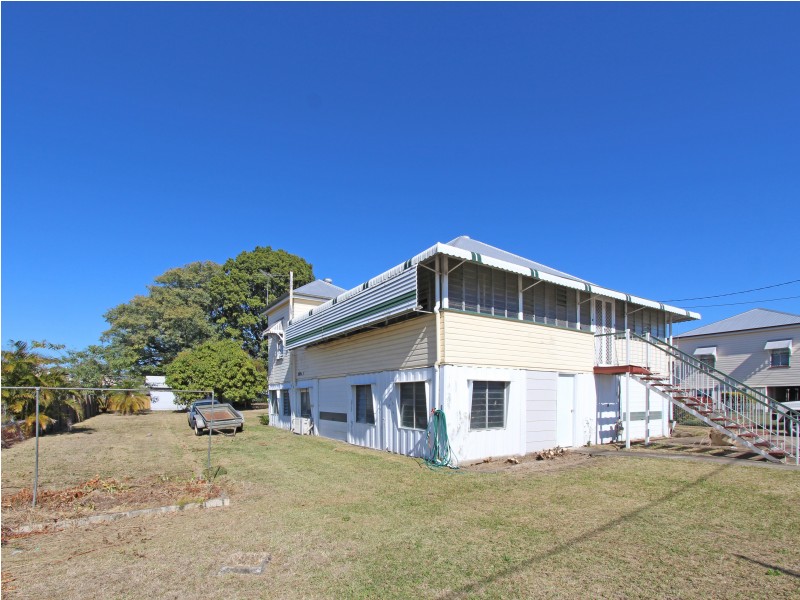 3 CORONATION STREET, East Ipswich QLD 4305