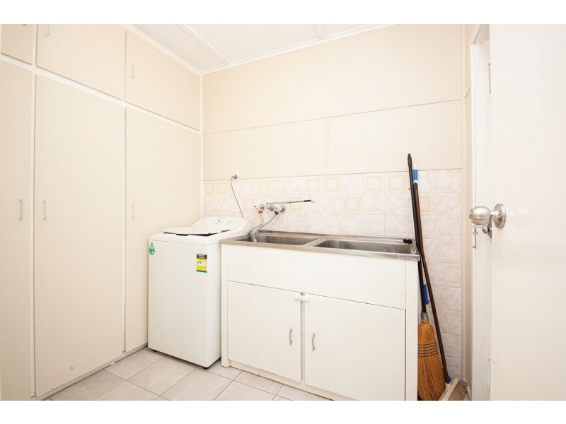183 WHITEHILL ROAD, Raceview QLD 4305